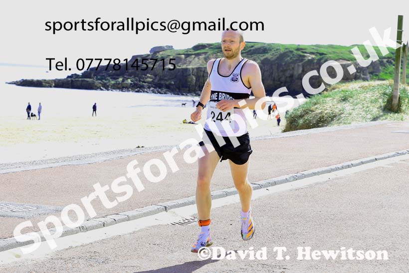 The 2024 Sand Dancer 10k Multi-Terrain, South Shields.  Photo: David T. Hewitson/Sports for All Pics